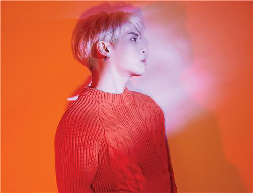 23일 故 종현의 총 11곡이 수록된 앨범이 공개됐다. <SM엔터테인먼트 제공>